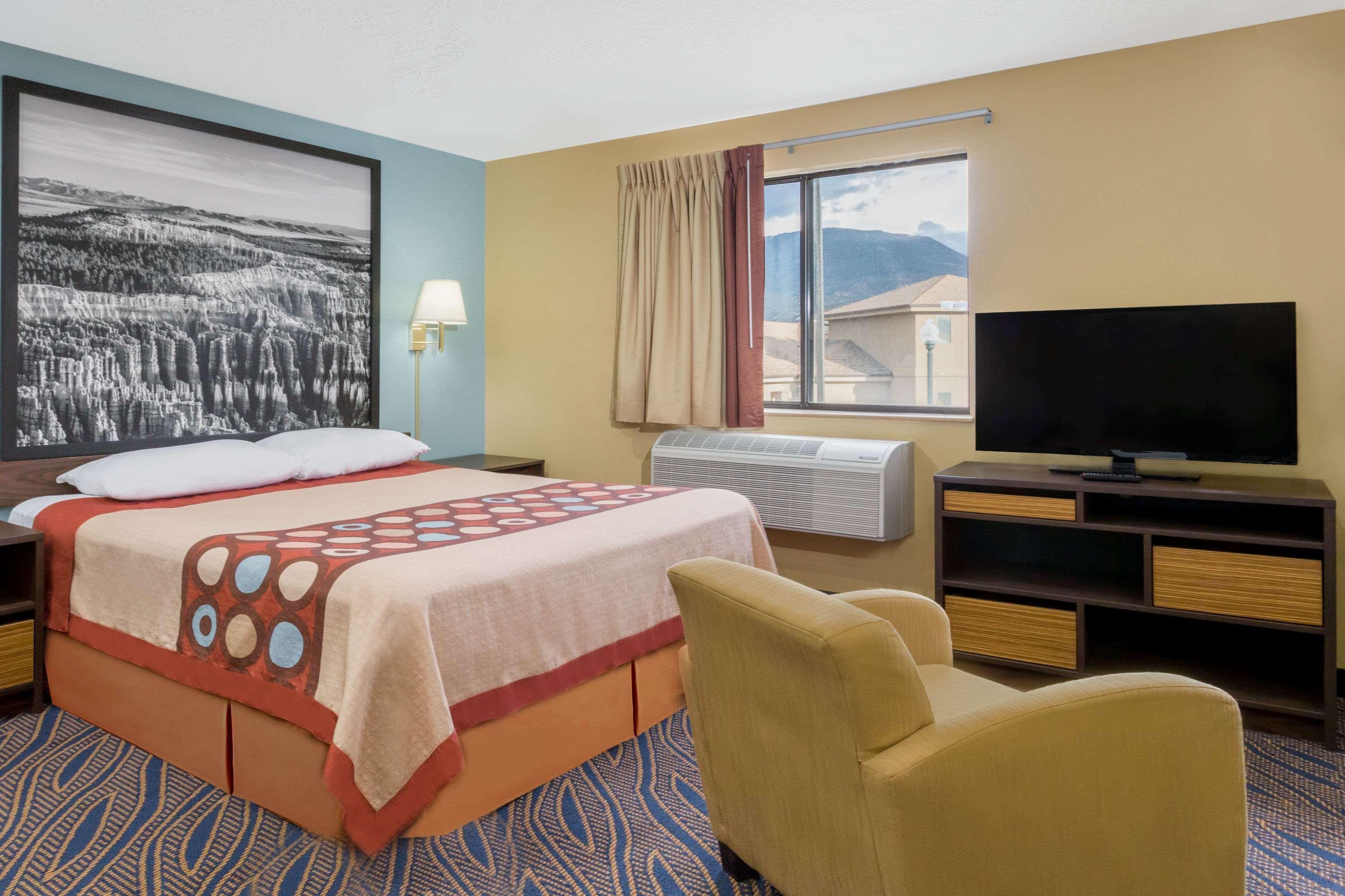 Super 8 By Wyndham Cedar City Exterior foto